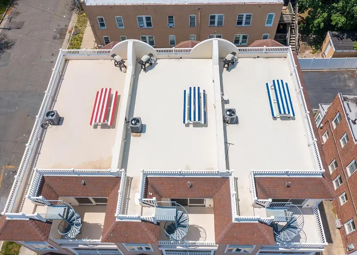 ❤️ The Top End Townhomes With Stunning Views On One-Of-A-Kind Rooftop Deck! Wow!